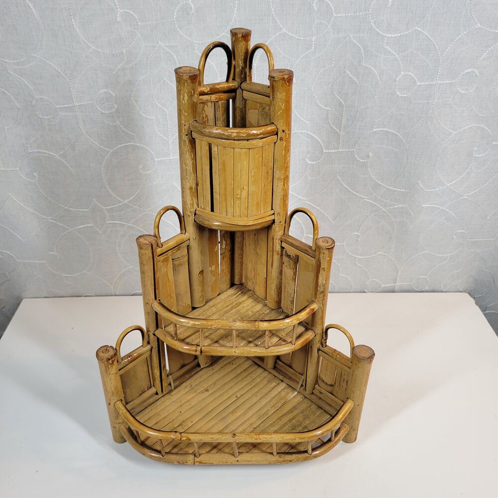 Vintage Bamboo Cane Corner Shelf Storage Primitive Farmhouse Decorative‎